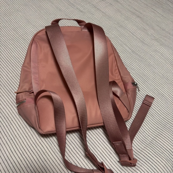 Lululemon small backpack - Picture 4 of 6